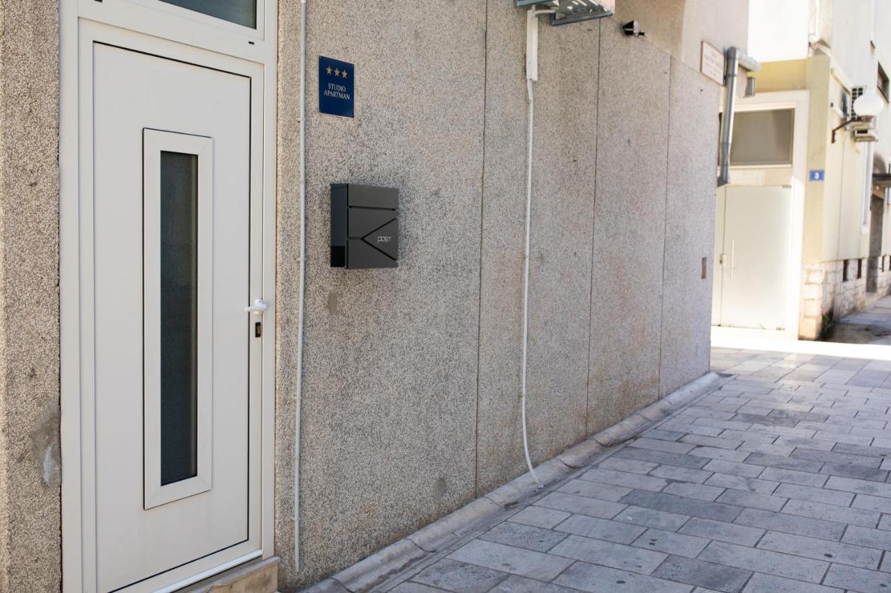 Appartement Susur - By Hoxilis à Zadar Extérieur photo